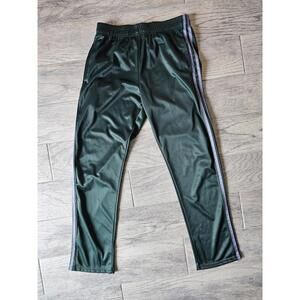Woman's Real Essentials Athletic Pants Size Medium Elastic Waist Green Lounge